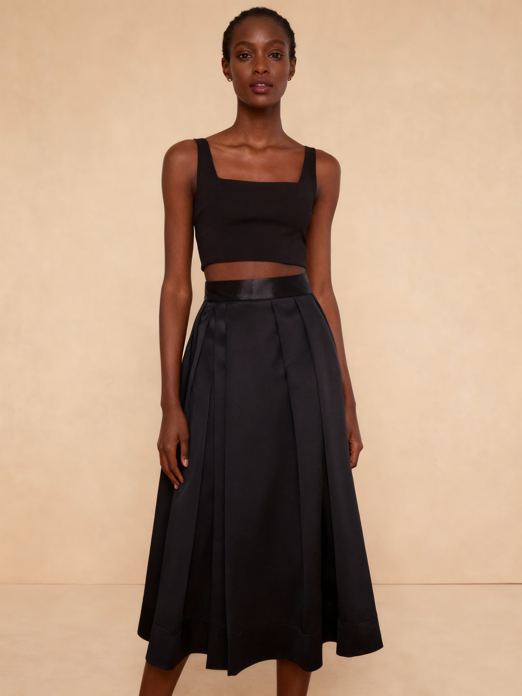 Flared Skirt with Side Pockets, Black 2