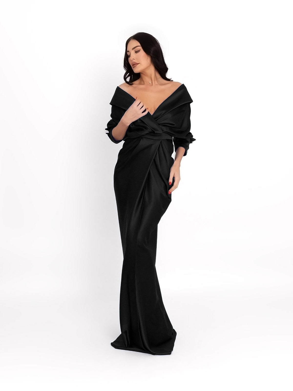 Maxi Dress with V-Neckline, Black 2
